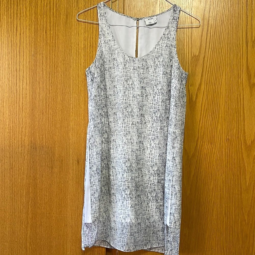 DKNY white/black scratch design sheer overlay romper. Size 4.